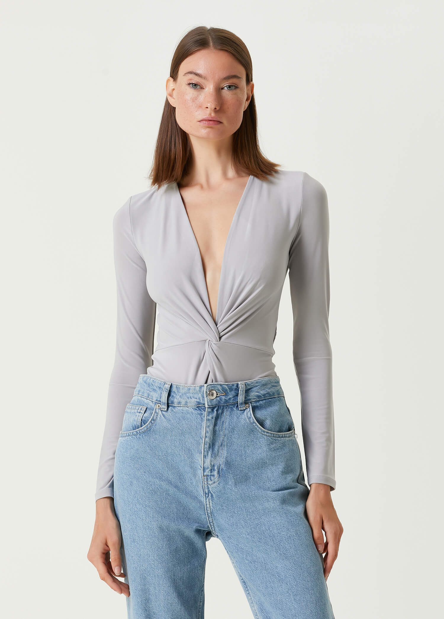 Gri Düğüm Detaylı Body Gri Düğüm Detaylı Body